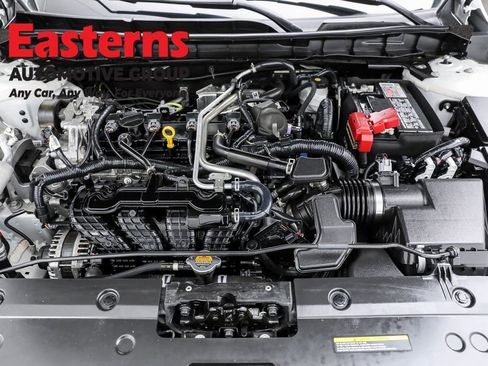 Used 2024 Nissan Altima 2.5 SV image 7