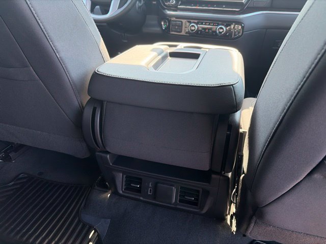 New 2026 GMC Sierra 1500 SLE w/ Preferred Package AWD/4WD image 47