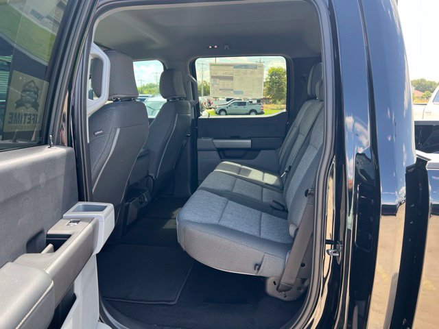 New 2026 Ford F250 XL w/ STX Appearance Package AWD/4WD image 14