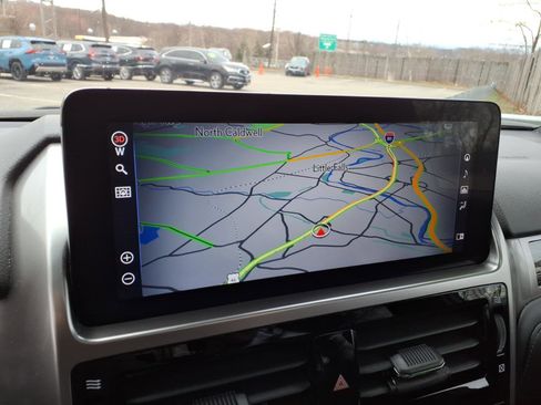 Used 2023 Lexus GX 460 Premium w/ Premium Package image 19