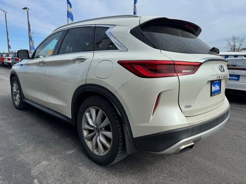 Used 2019 INFINITI QX50 Essential w/ Premium Heat Package AWD/4WD image 4