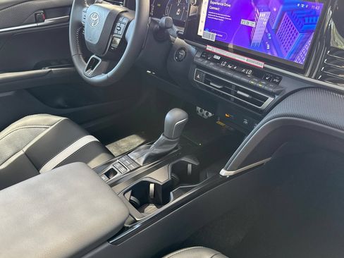 New 2026 Toyota Camry SE FWD image 18