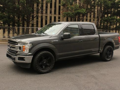 Used 2020 Ford F150 XLT RWD image 12