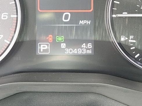 Used 2023 Subaru Ascent Limited w/ Technology Package AWD/4WD image 9