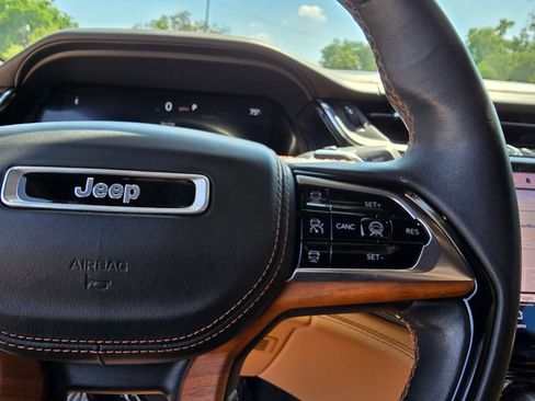 Certified 2022 Jeep Grand Cherokee L Summit AWD/4WD image 21