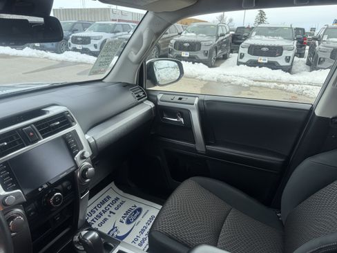 Used 2021 Toyota 4Runner Trail Special Edition image 11