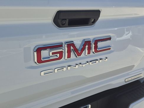 New 2026 GMC Canyon Elevation w/ Convenience Package RWD image 30