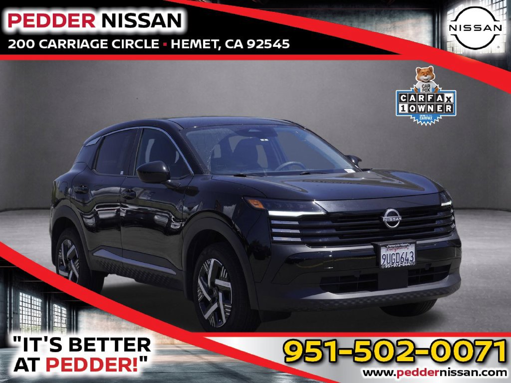 Used 2025 Nissan Kicks SV FWD image 1