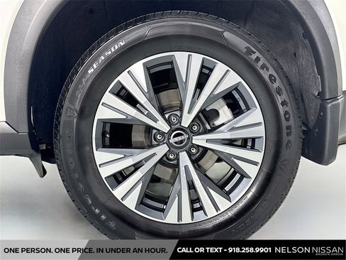 Used 2022 Nissan Rogue SV image 28