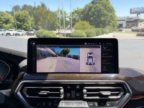 Certified 2025 BMW X4 xDrive30i AWD/4WD image 24