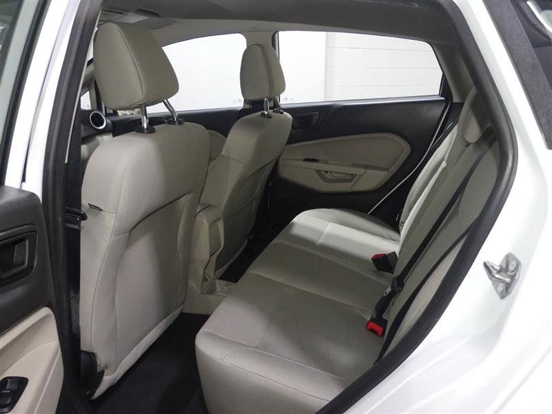 Used 2019 Ford Fiesta SE FWD image 25
