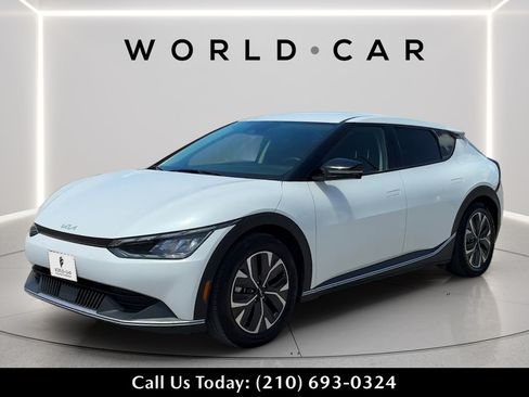 Used 2024 Kia EV6 Light RWD image 7