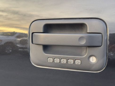 Used 2013 Ford F150 Raptor w/ Luxury Equipment Group image 12