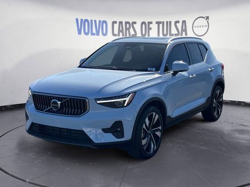 New 2025 Volvo XC40 B5 Ultra w/ Protection Package image 1