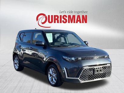 Used 2023 Kia Soul LX w/ LX Technology Package