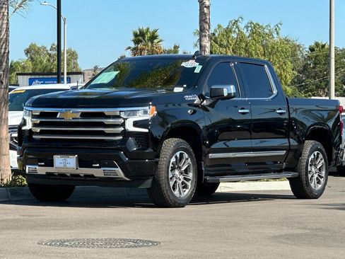 Used 2026 Chevrolet Silverado 1500 High Country w/ Technology Package AWD/4WD image 8