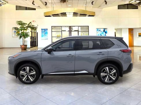 Certified 2021 Nissan Rogue SL FWD image 8
