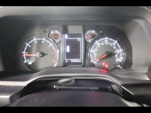 Used 2021 Toyota 4Runner SR5 Premium w/ Moonroof Package image 27