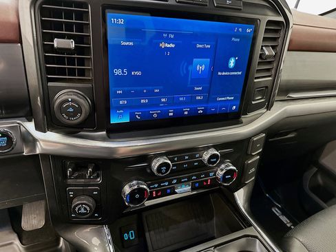 Used 2022 Ford F150 Lariat AWD/4WD image 25