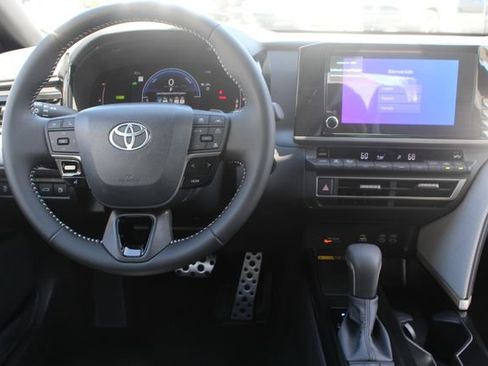 Certified 2026 Toyota Camry SE FWD image 37