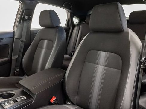 Used 2025 Honda Civic Sport image 8