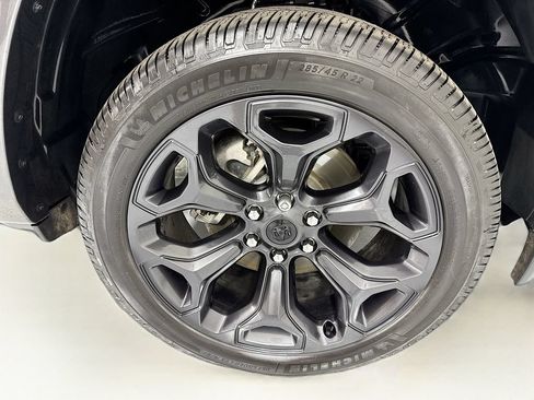 Used 2024 RAM 1500 Limited AWD/4WD image 32