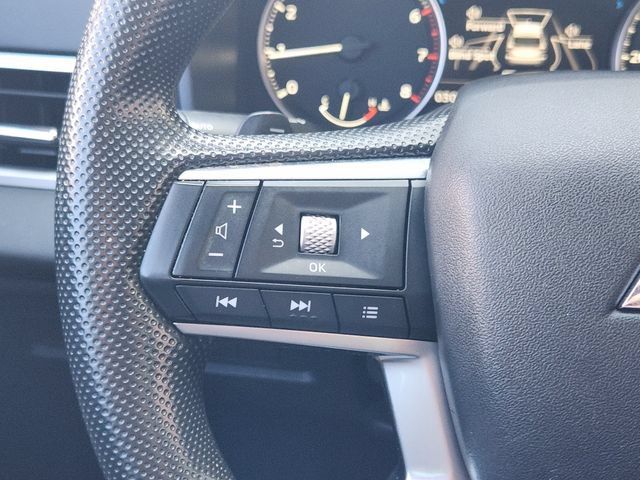 Used 2023 Mitsubishi Outlander ES FWD image 29