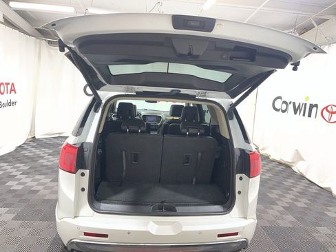 Used 2018 GMC Acadia Denali w/ Technology Package AWD/4WD image 8