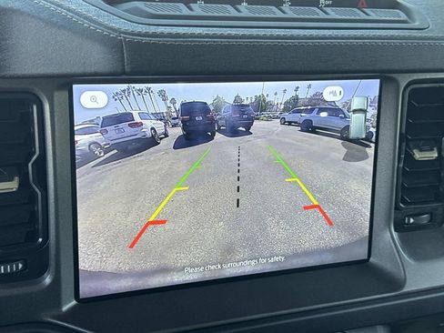 Certified 2025 Ford Bronco Badlands image 16