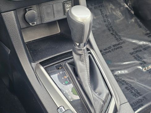 Used 2014 Toyota Corolla LE image 34