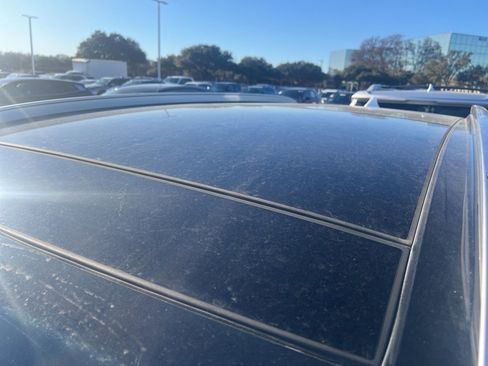 Used 2022 Hyundai Santa Fe SEL Premium image 7