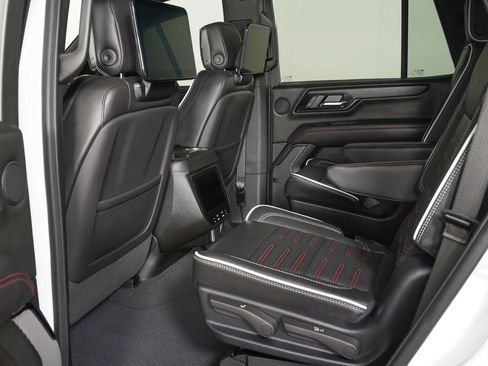 Used 2026 GMC Yukon AT4 Ultimate AWD/4WD image 15