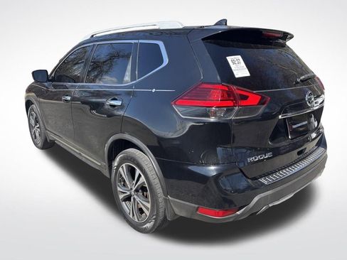 Used 2017 Nissan Rogue SL w/ SL Premium Package image 6