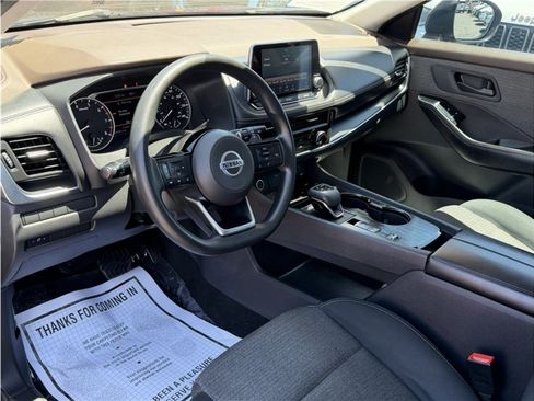 Used 2021 Nissan Rogue S FWD image 14
