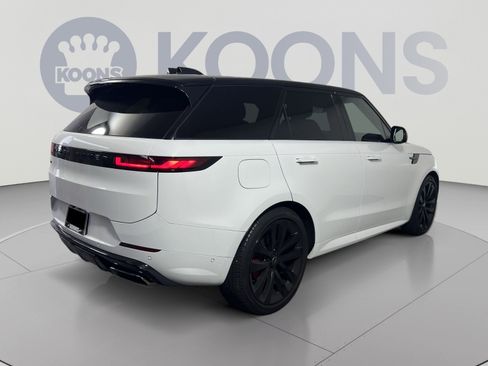 Used 2024 Land Rover Range Rover Sport Dynamic SE AWD/4WD image 7