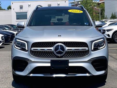 Certified 2023 Mercedes-Benz GLB 250 4MATIC image 2