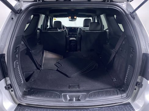 Used 2023 Dodge Durango R/T w/ Tow 'N Go Package image 15