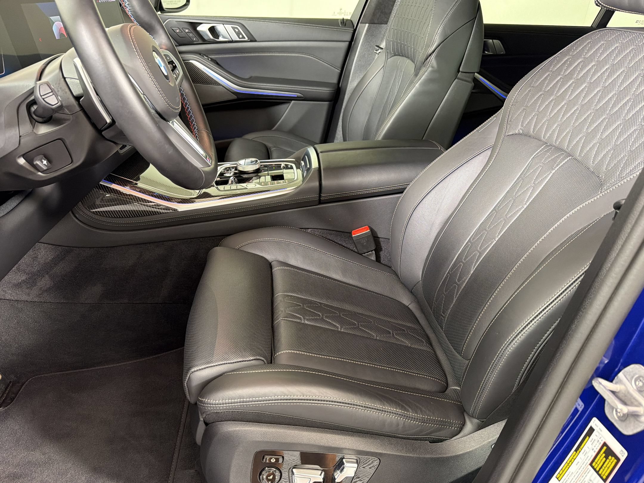 Used 2025 BMW X7 M60i w/ Executive Package AWD/4WD image 5