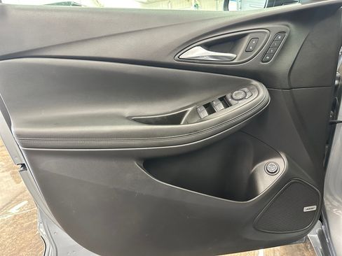 Used 2024 Buick Encore GX Avenir image 24