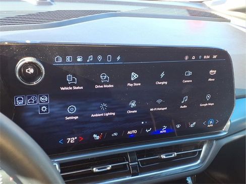 Used 2024 Chevrolet Equinox EV LT image 5