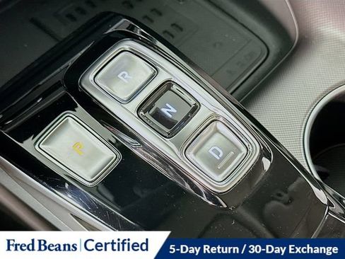 Certified 2023 Hyundai Sonata SEL w/ Convenience Package FWD image 18