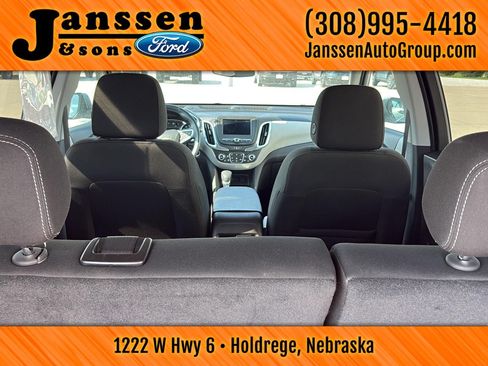 Used 2024 Chevrolet Equinox LT FWD image 11