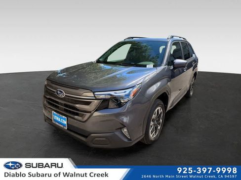 New 2026 Subaru Forester Premium AWD/4WD image 1