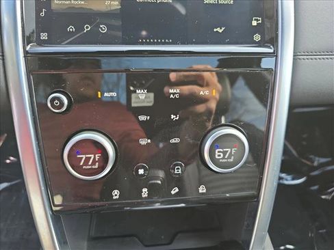 Used 2021 Land Rover Discovery Sport S image 22