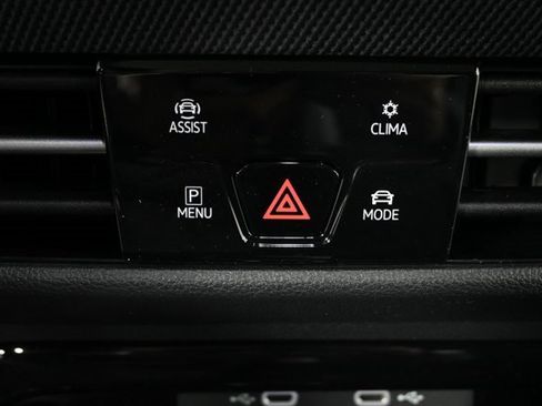 New 2026 Volkswagen Golf image 26