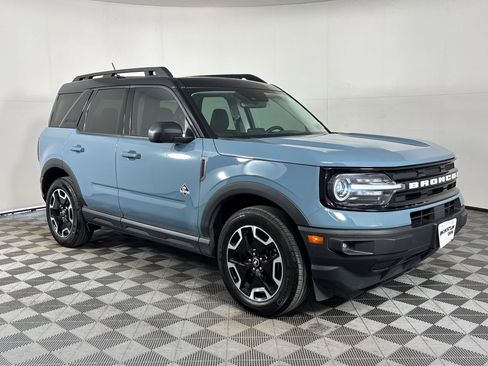 Used 2023 Ford Bronco Sport Outer Banks w/ Tech Package AWD/4WD image 6
