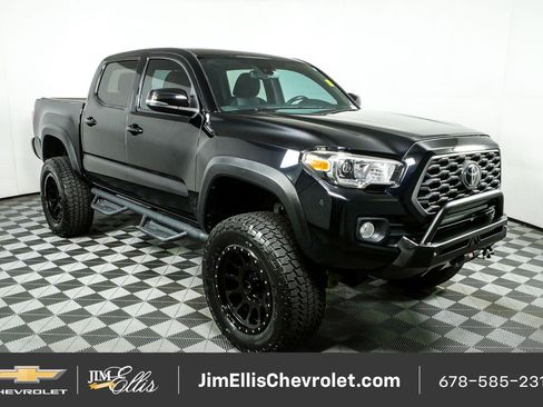 Used 2021 Toyota Tacoma TRD Off-Road w/ Technology Package AWD/4WD image 1