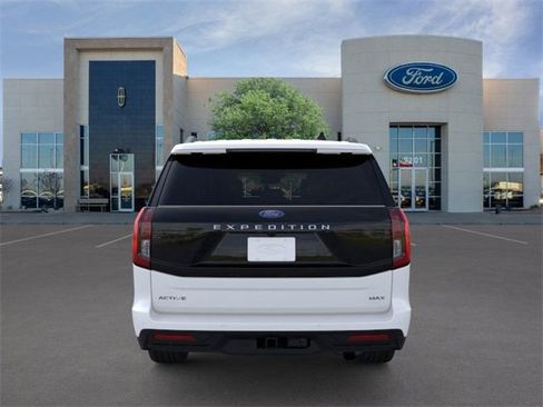 New 2025 Ford Expedition Max Active image 5