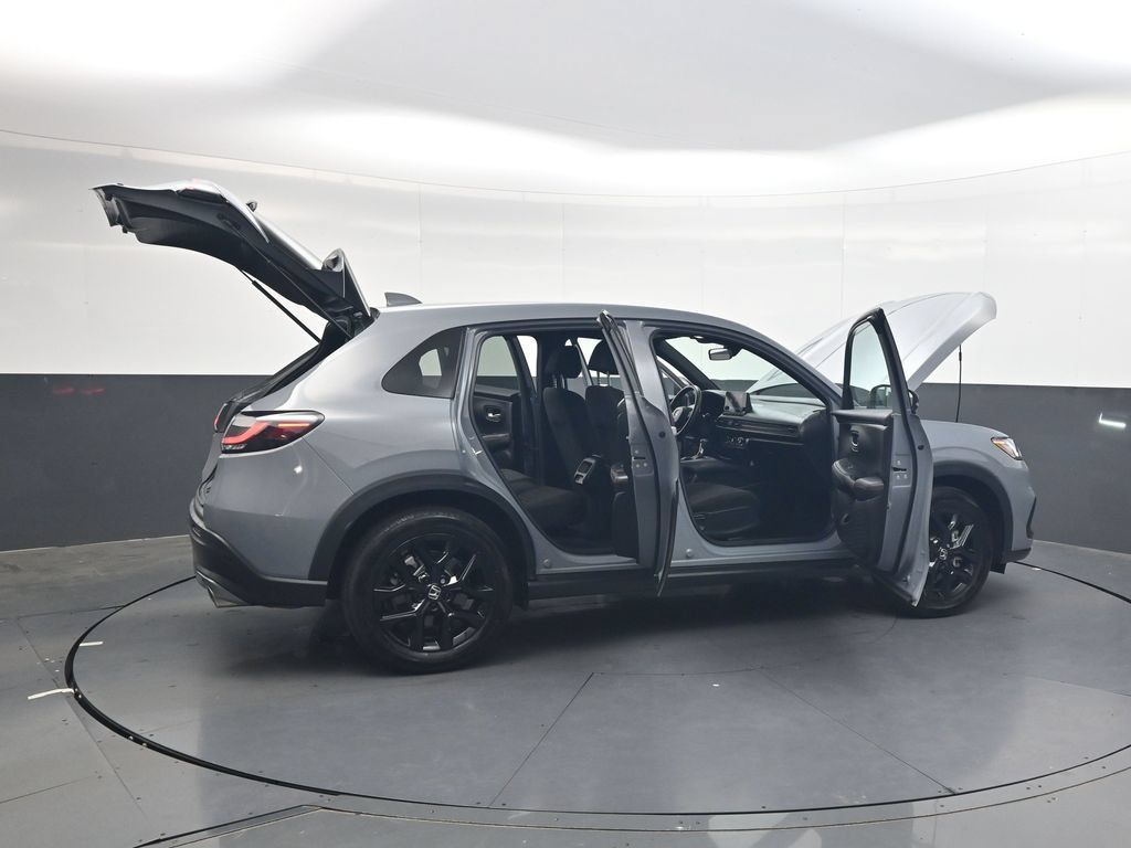Used 2024 Honda HR-V Sport image 45