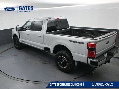 Used 2026 Ford F250 Lariat w/ Tremor Off-Road Package AWD/4WD image 52
